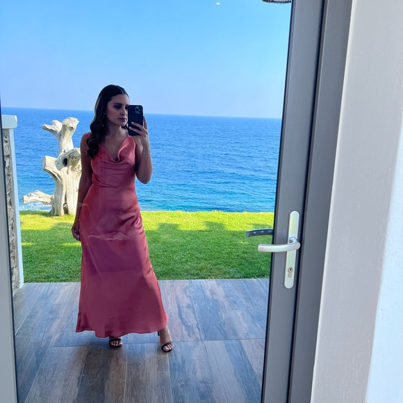 Dynamite satin evening dress size XS in salmon colour - Picture 6 of 6